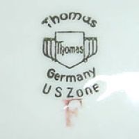 Используется между 1946 и 1949 годами, 'THOMAS IVORY' с 'US ZONE'